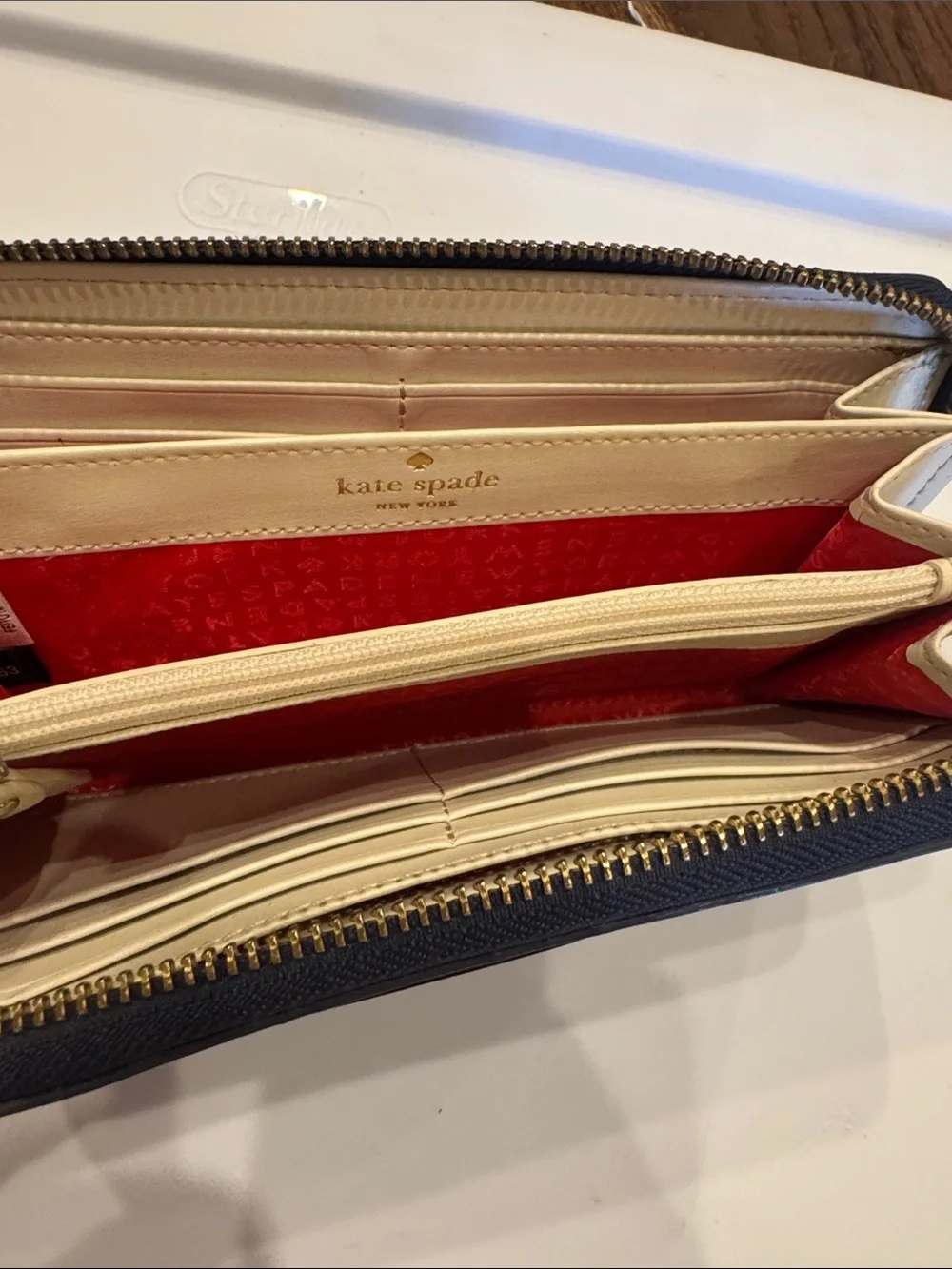kate spade Black and Cream Heart Pattern Zip Wallet with Gold Plaque